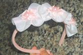 Tiara branco e rosa