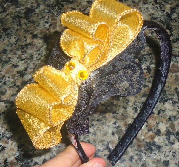 Tiara dourada